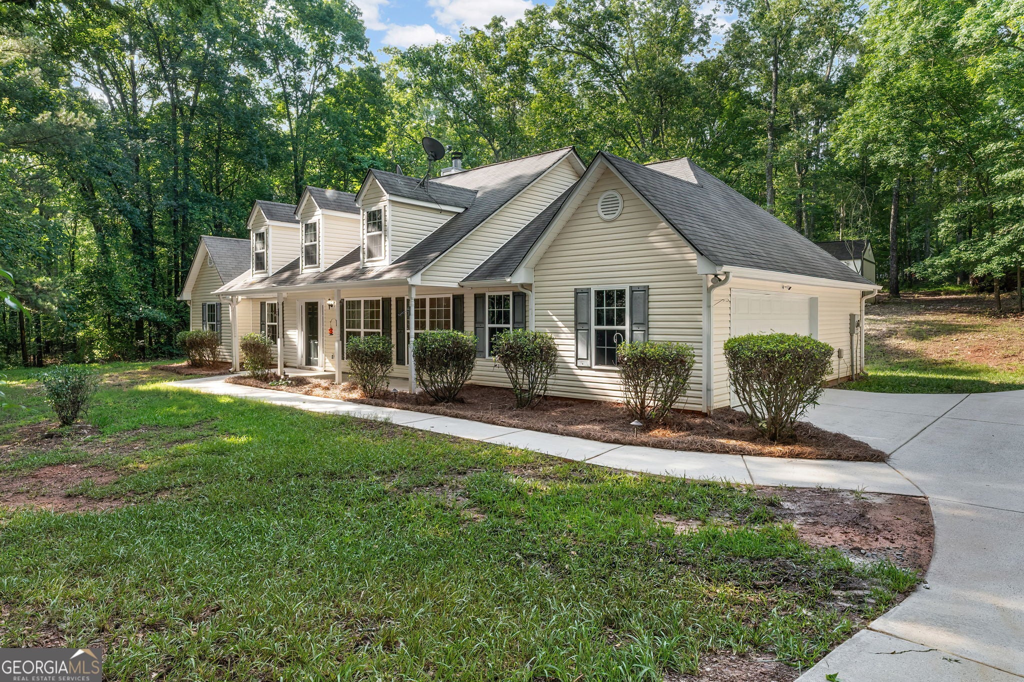 2430 GA-85, Senoia, GA 30276, USA