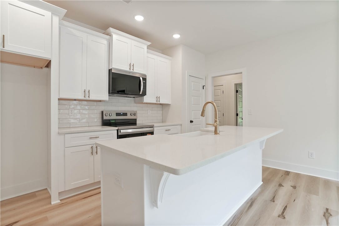 37 CROSSING, Valley, AL, 36854