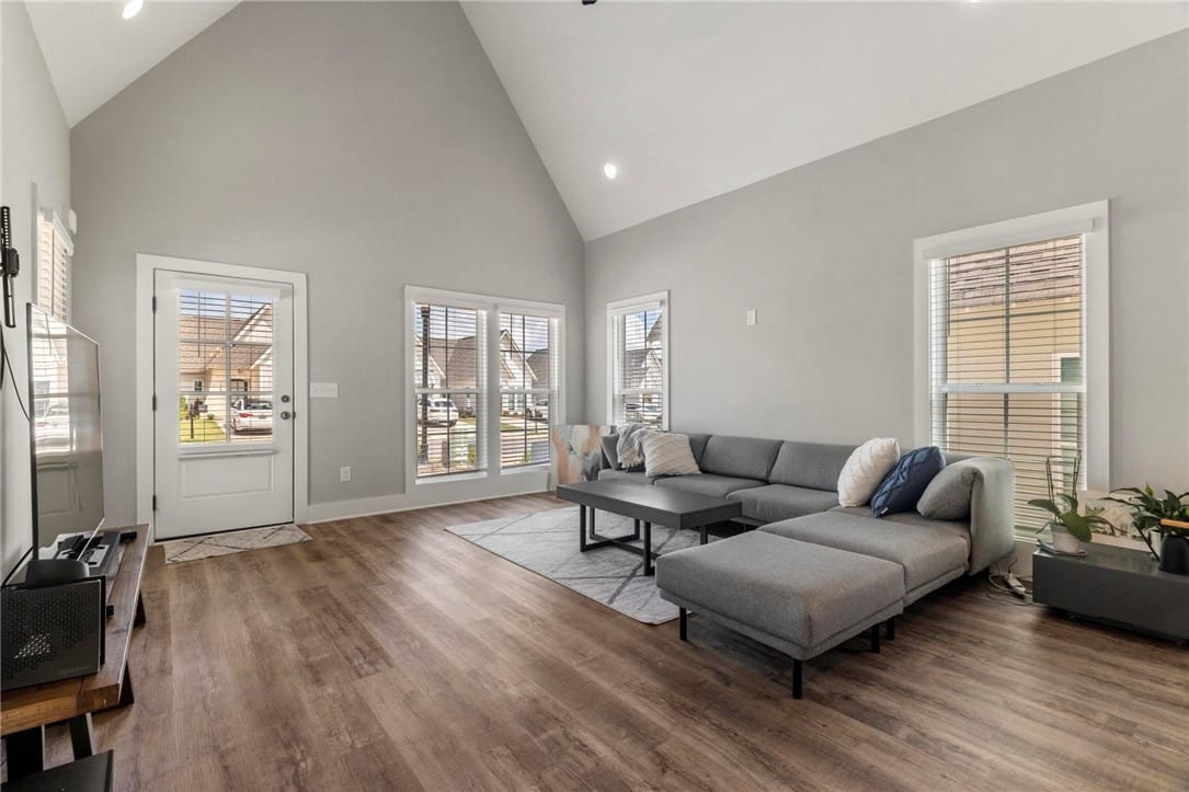 1286 Burrow Circle, Opelika, AL, 36801 — Photo 3