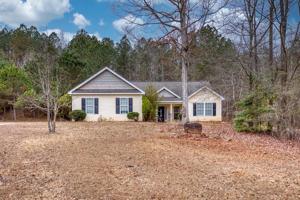 119 Cedar Ridge Dr, LaGrange, GA 30241