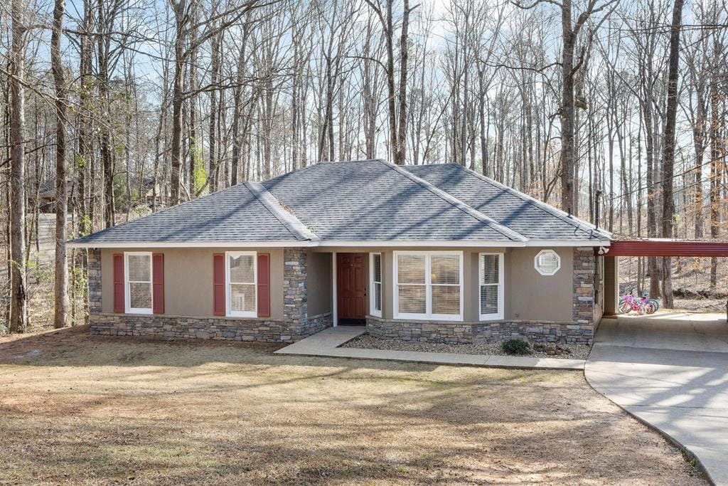 469 Cedar Drive, Smiths Station, AL, 36877