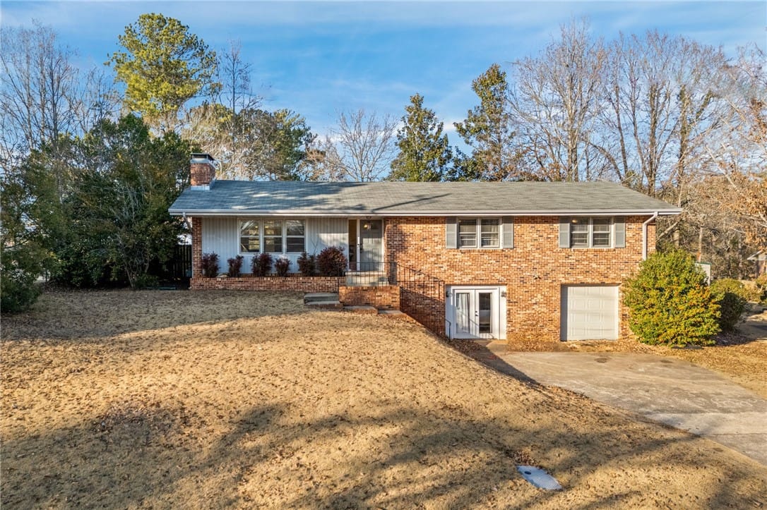 702 Crossley Avenue, Opelika, AL, 36801