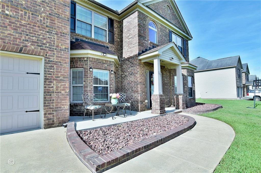 27 Caen Dr, Fort Mitchell, AL 36856