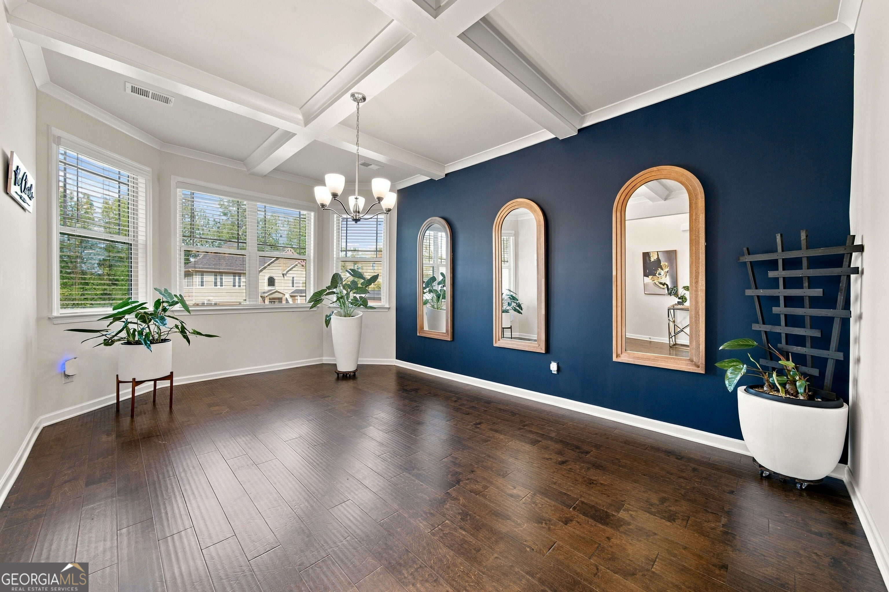 330 Darien Dr, Senoia, GA 30276