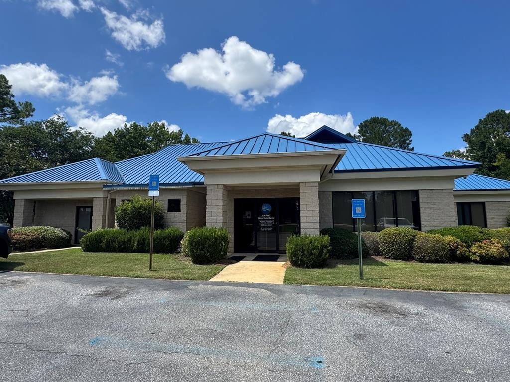 2607 Gillionville Rd, Albany, GA 31707