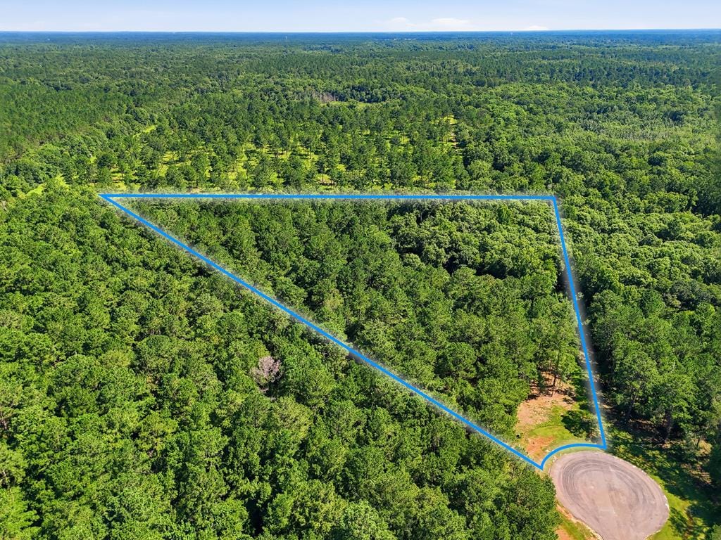 10 Hidden Lakes Drive, Albany, GA, 31721