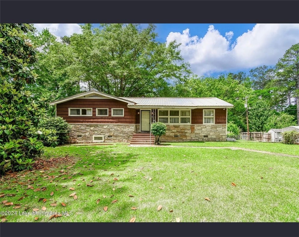 634 Springhill Road, Alexander City, AL, 35010