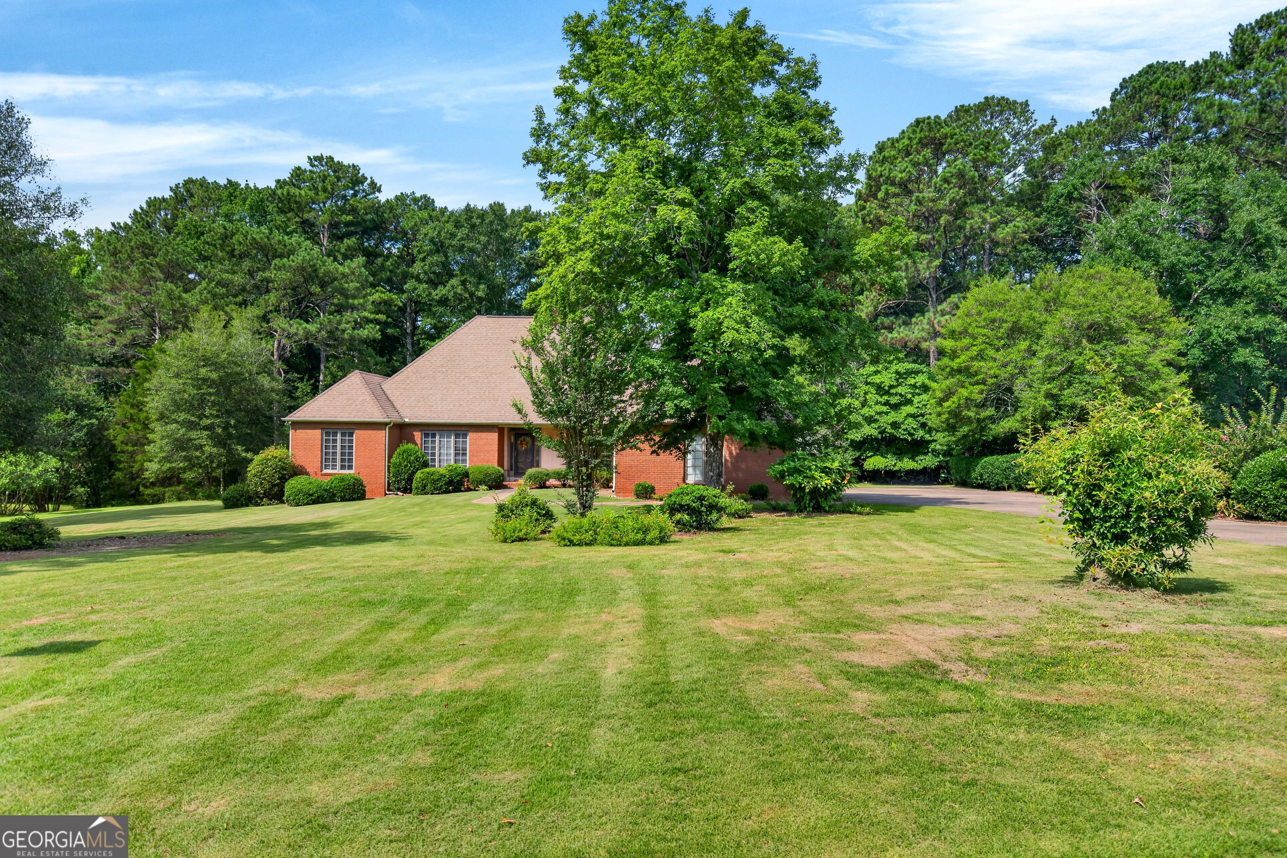 413 Ashford Cir, LaGrange, GA 30240, USA