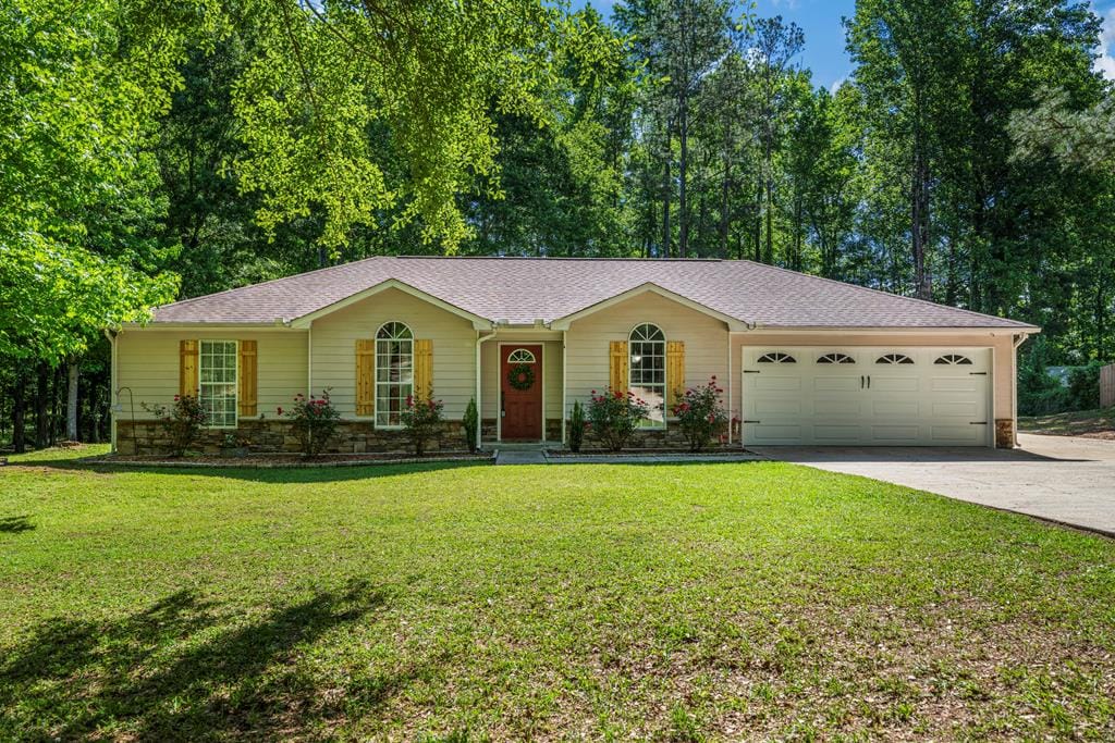 1389 Douglas Drive, Ellerslie, GA, 31807