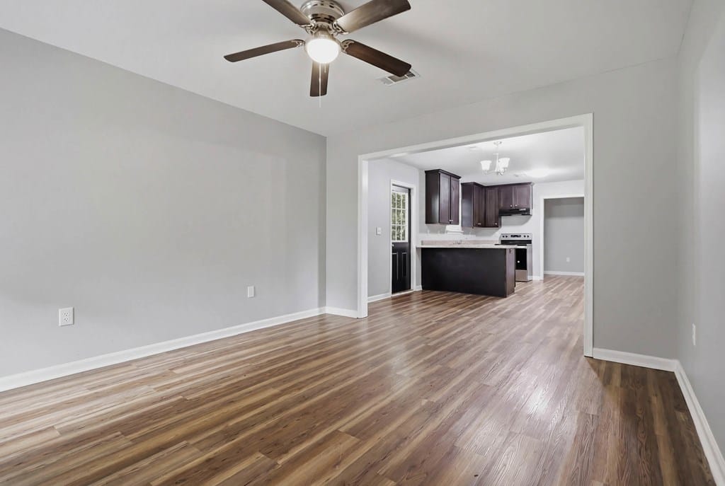 191 Pine Ave N, Leesburg, GA 31763