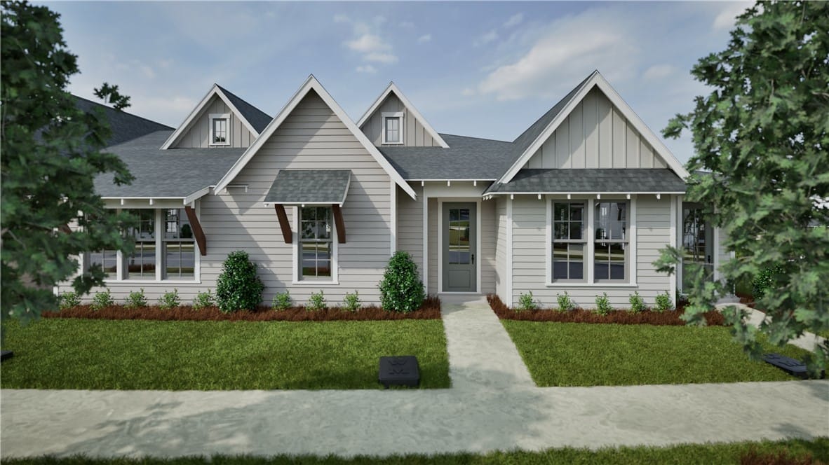 167 SUMMER, Opelika, AL, 36804 — Photo 1