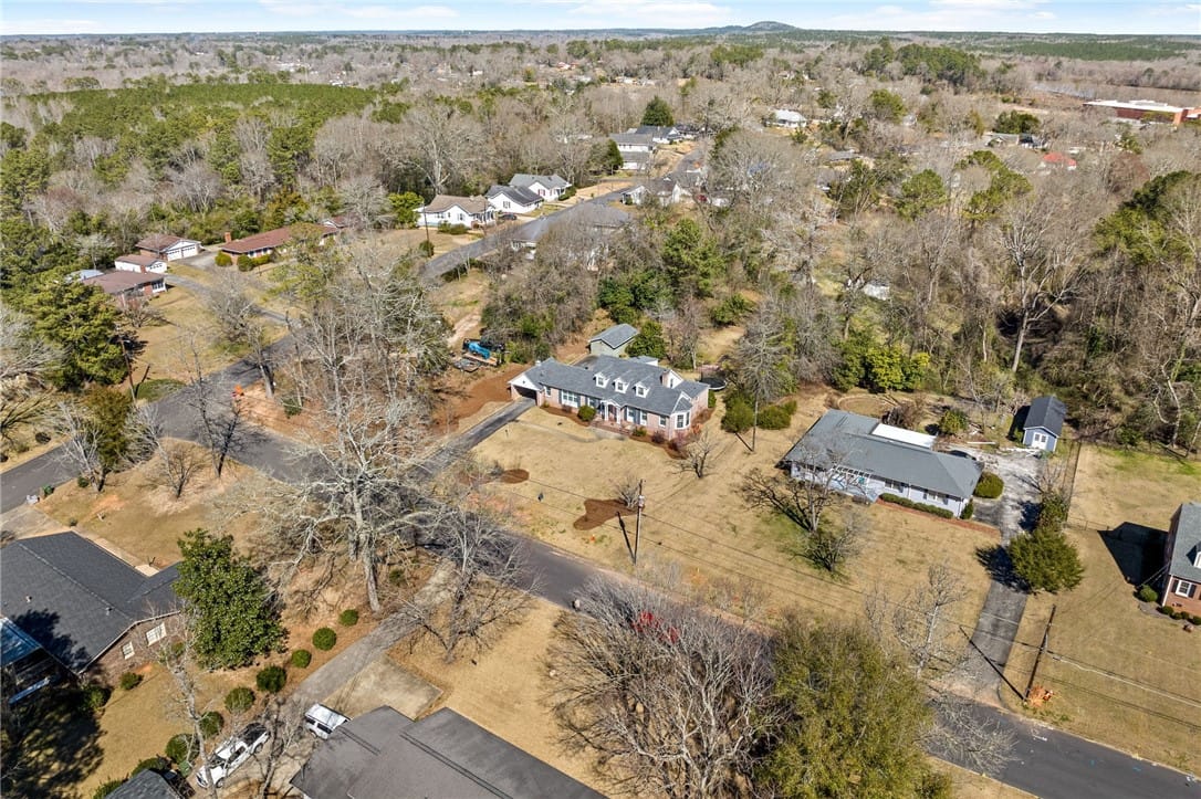 6102 26TH, VALLEY, AL, 36854 — Photo 2