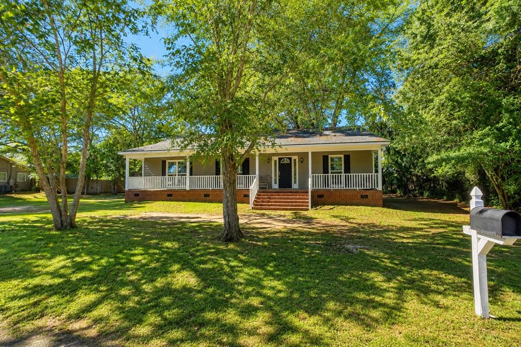 130 Callaway St, Leesburg, GA 31763