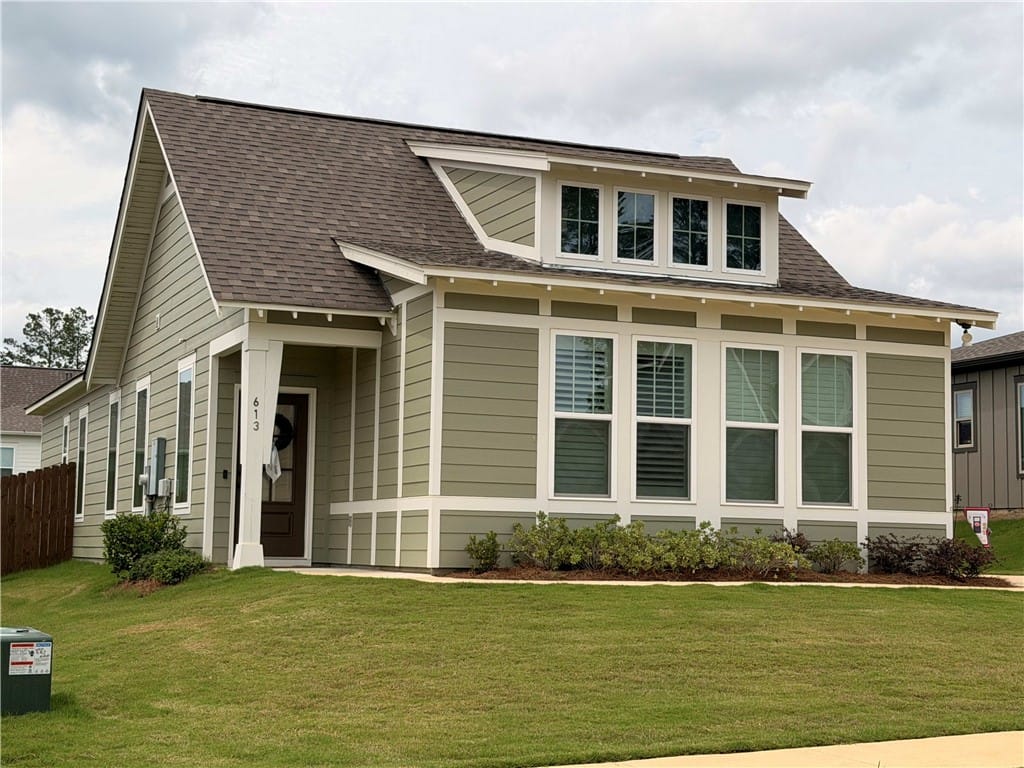 613 Shropshire Dr, Auburn, AL 36832, Cement board siding offers a low-maintenance exter