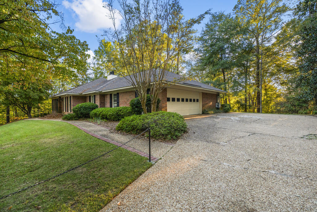 7223 Leighton Rd, Columbus, GA 31904