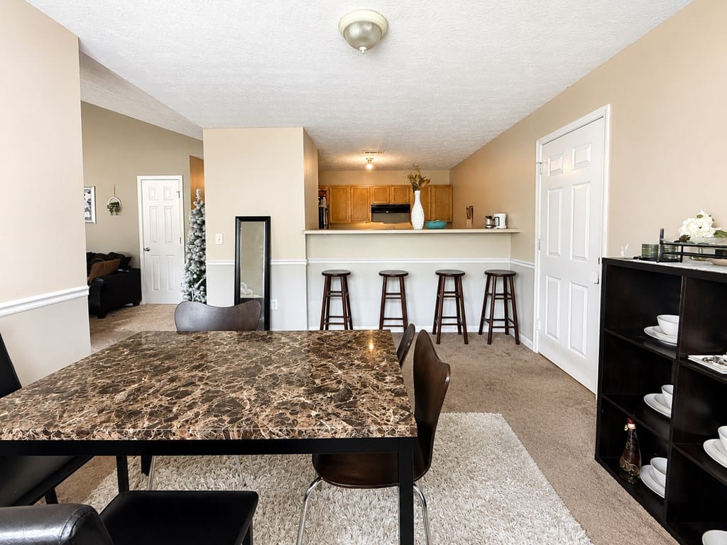 207 Sequoia Pointe, Carrollton, GA 30117