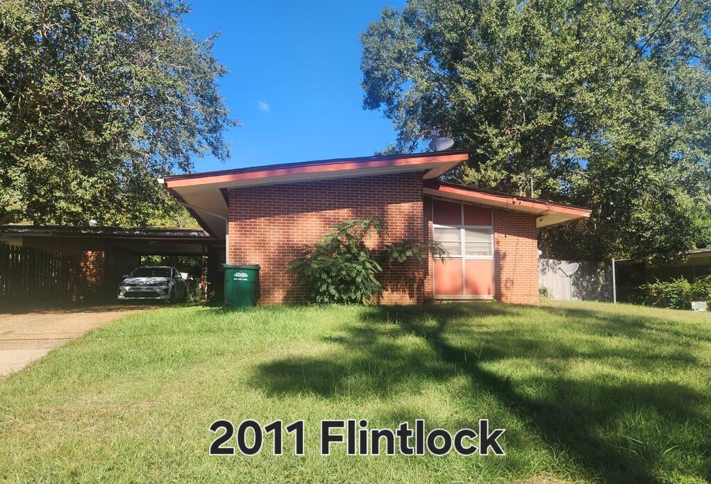 1900 Meadow Drive, Albany, GA, 31705
