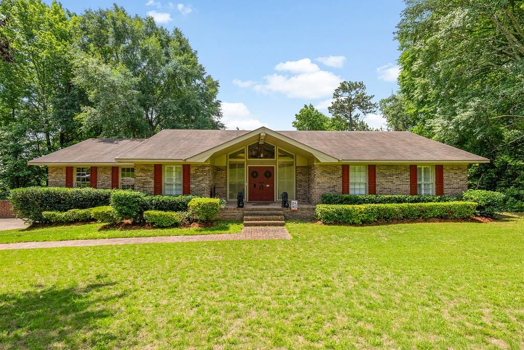 1311 Melanie Ln, Phenix City, AL 36867