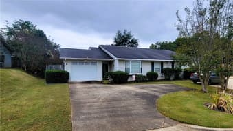 2121 HAMILTON, Opelika, AL, 36801