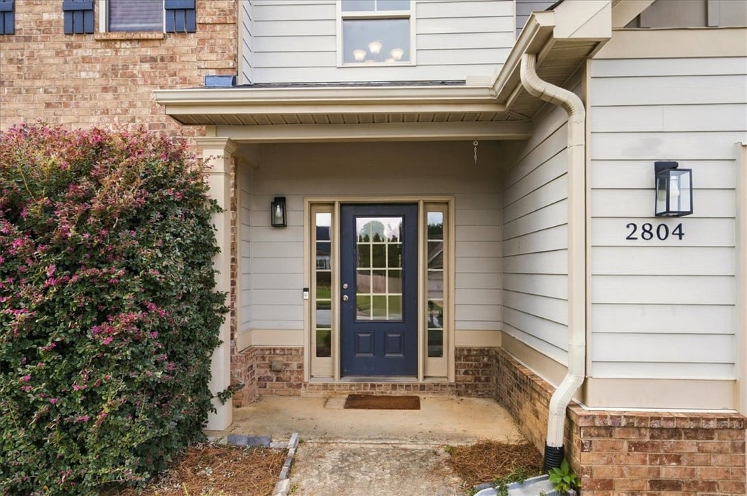 2804 Samantha Ln, Opelika, AL 36804