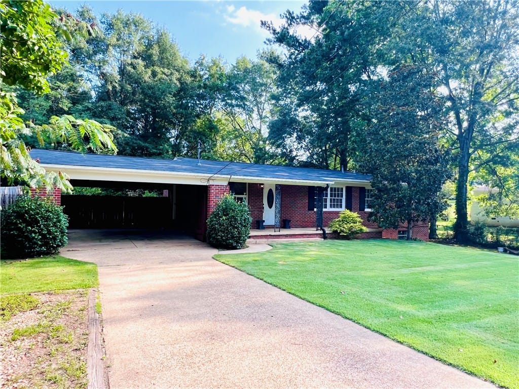 602 MCLURE, OPELIKA, AL, 36801
