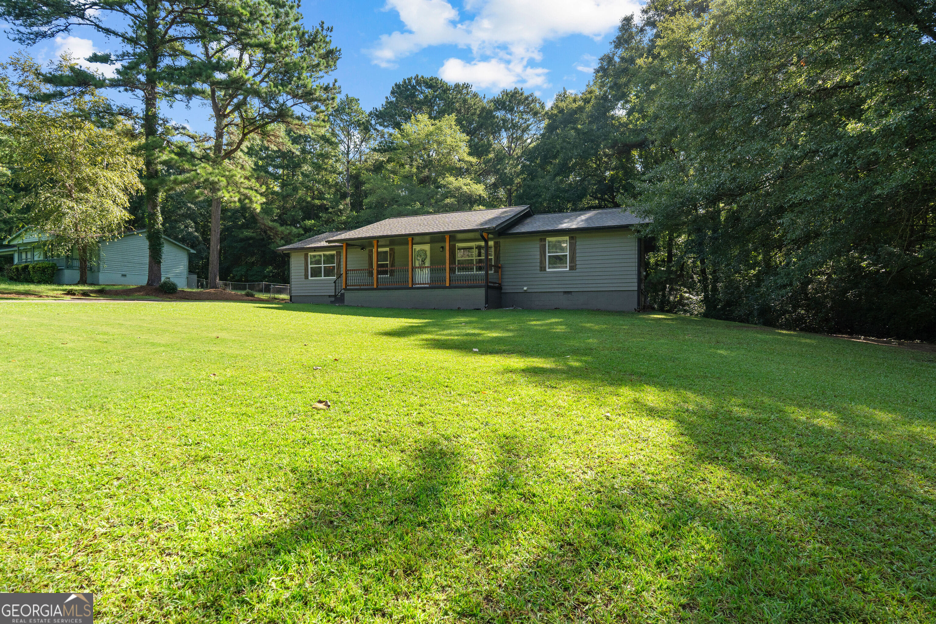 147 Lincoln St, Hogansville, GA 30230