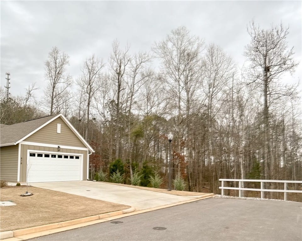 878 VILLAGE, Opelika, AL, 36801 — Photo 2