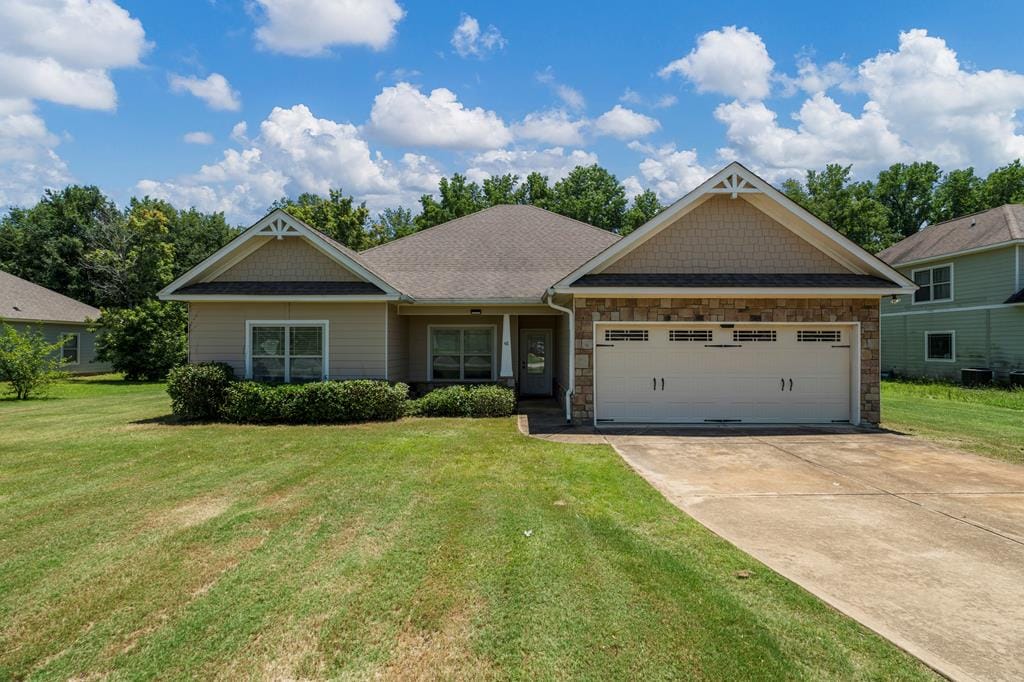 48 Winter Hawk Drive, Fort Mitchell, AL, 36856
