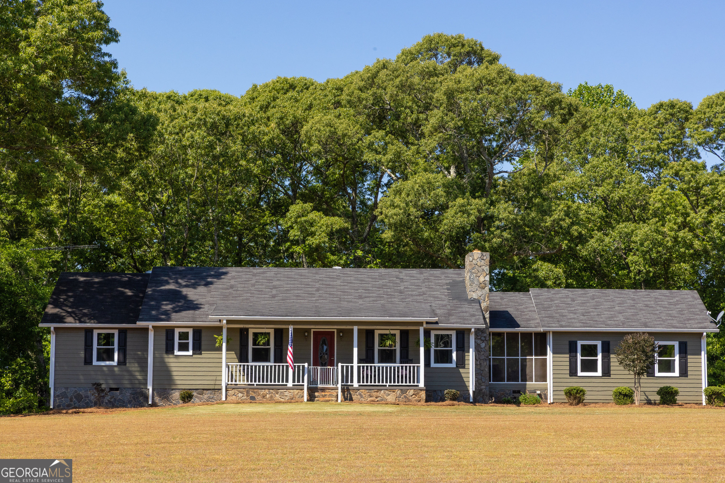 976 Windsweep Farm Rd, Thomaston, GA 30286
