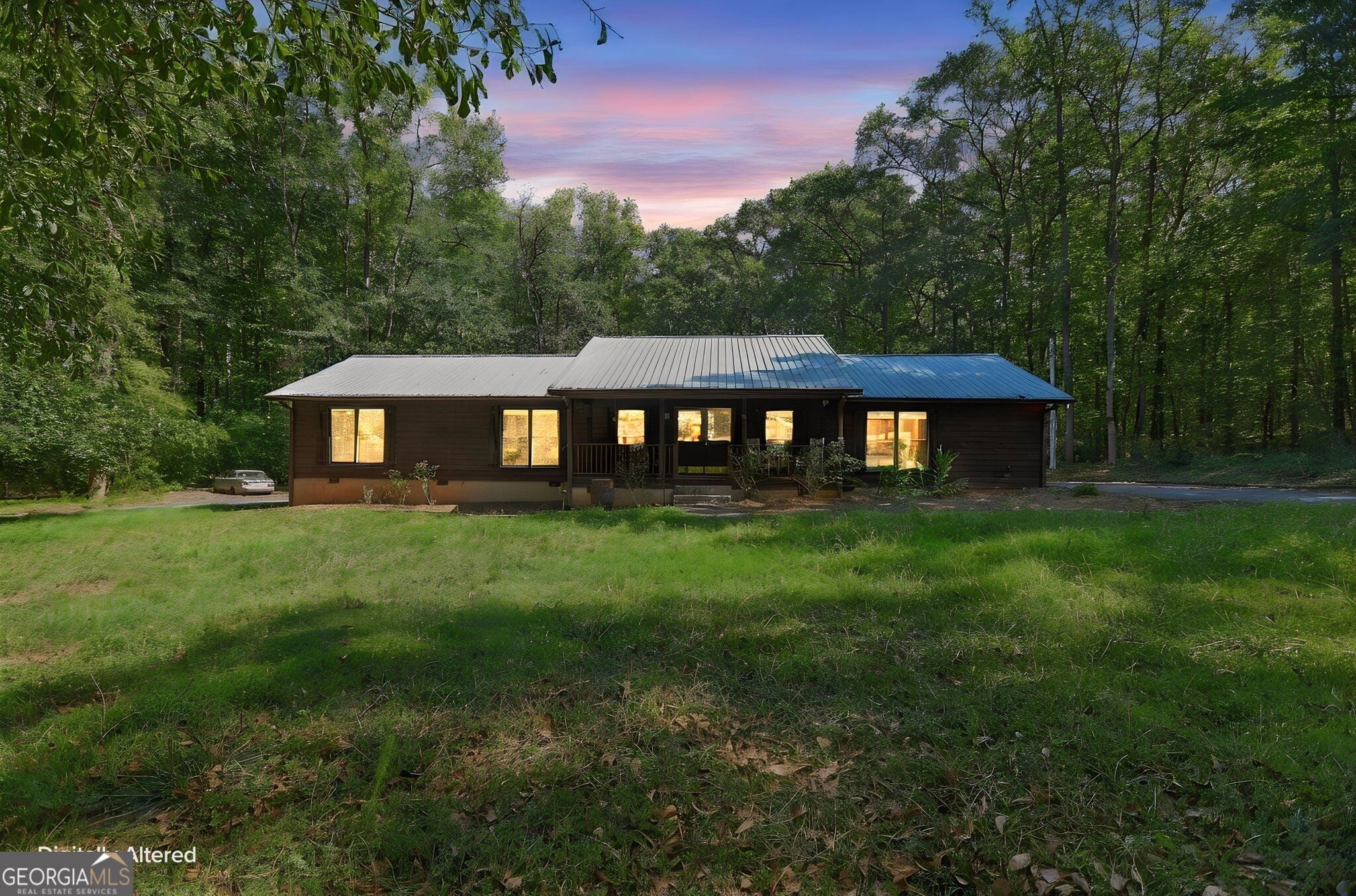 200 Grayson Trail, Hogansville, GA 30230