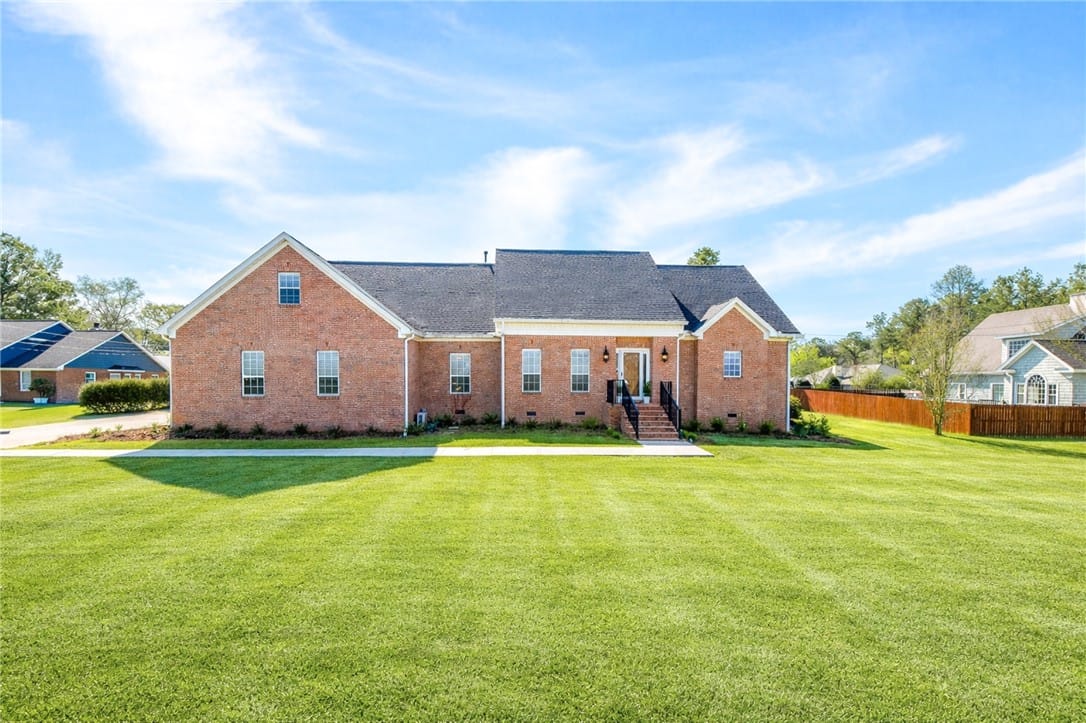 2447 Oakwoods Lane, Alexander City, AL, 35010