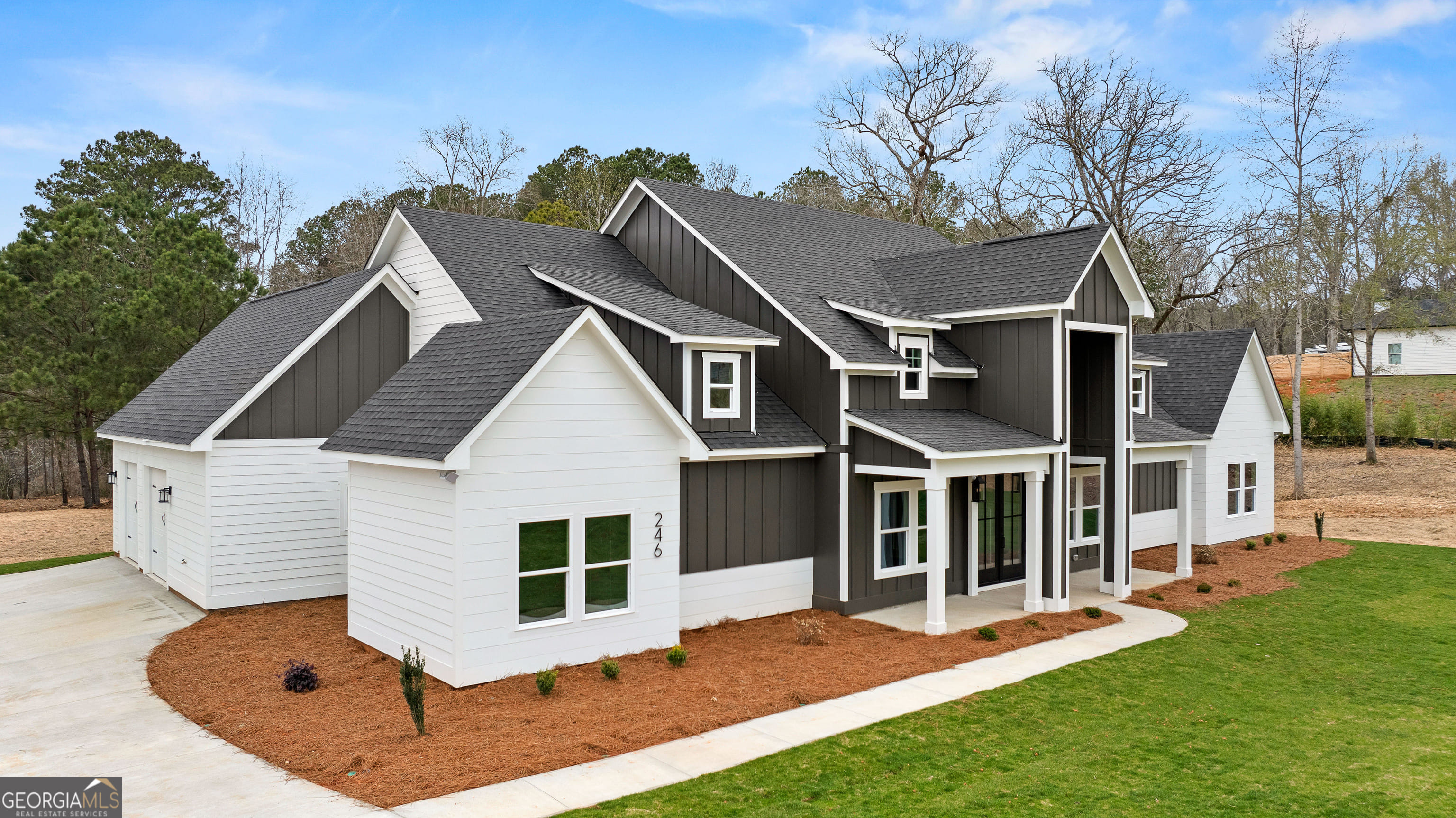 246 S Smith Rd, LaGrange, GA 30241