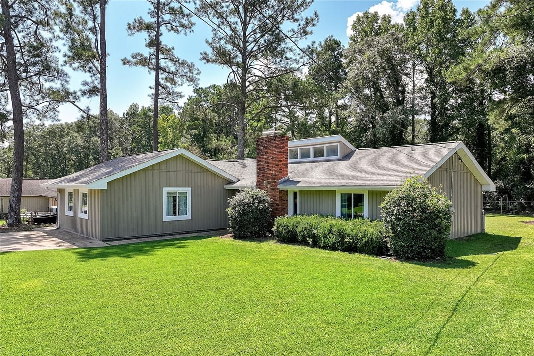 1410 INDIA, Opelika, AL, 36801
