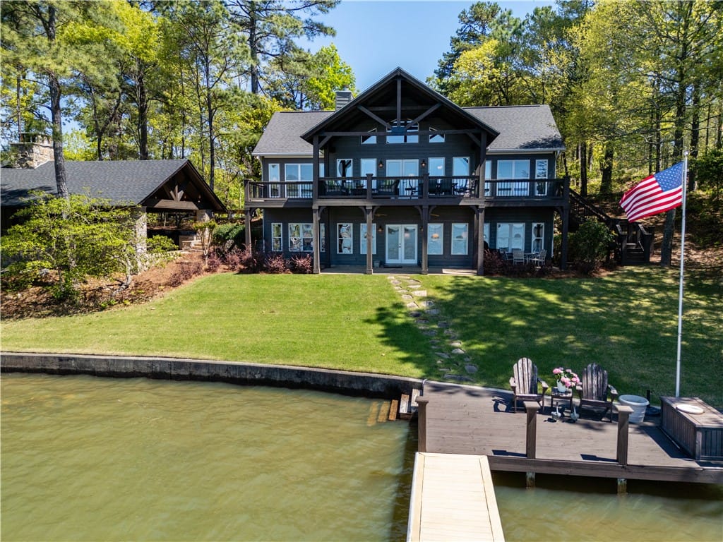 25 HAWKS, Dadeville, AL, 36853