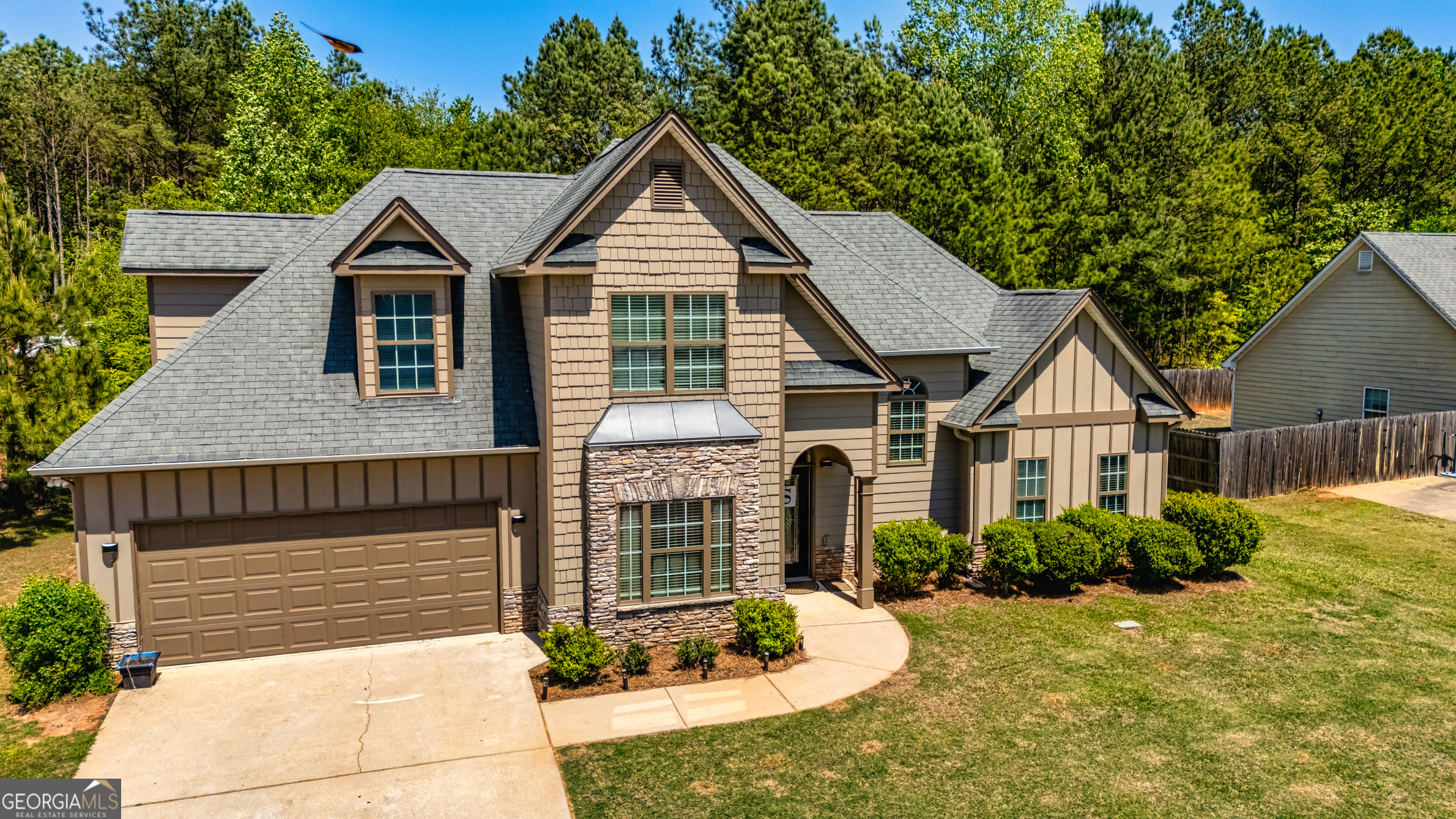 208 Jasmine Ln, LaGrange, GA 30241