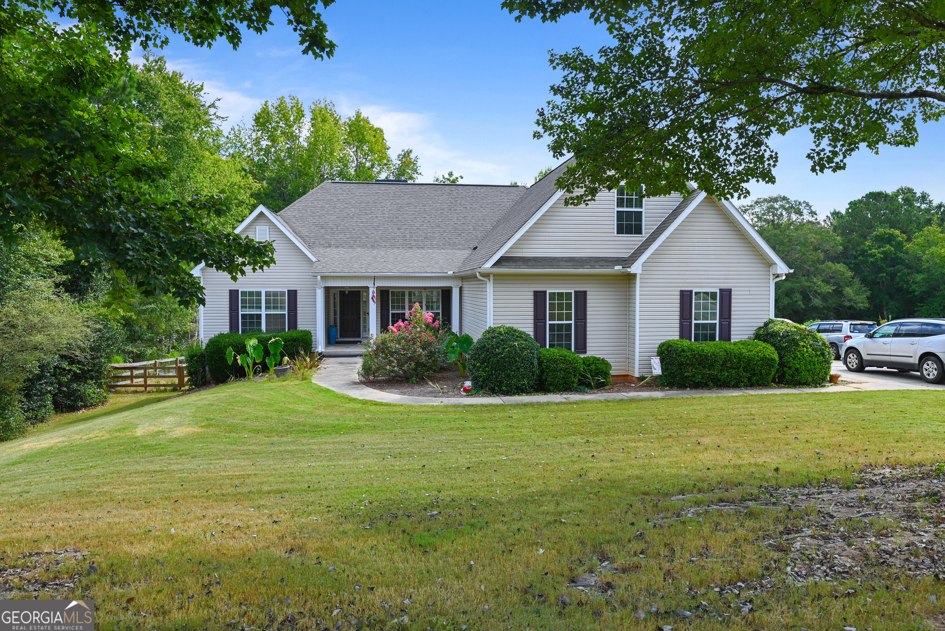42 Meadows Ln, Senoia, GA 30276