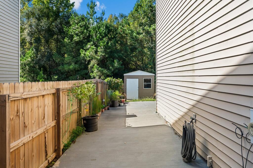 24 Forest Ridge Ln, Phenix City, AL 36869