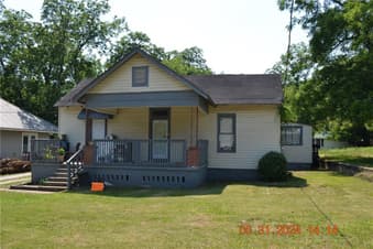 1807 (A&B) 10th, Phenix City, AL, 36867