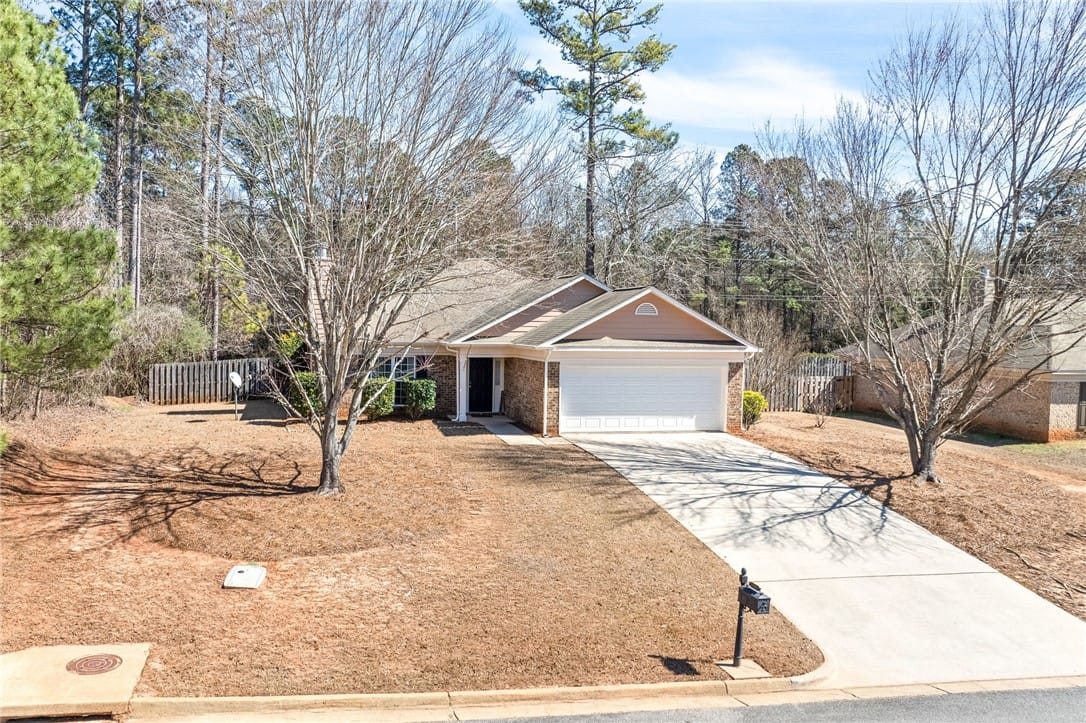 3607 Village Creek Ct, Opelika, AL 36801, USA — Photo 2
