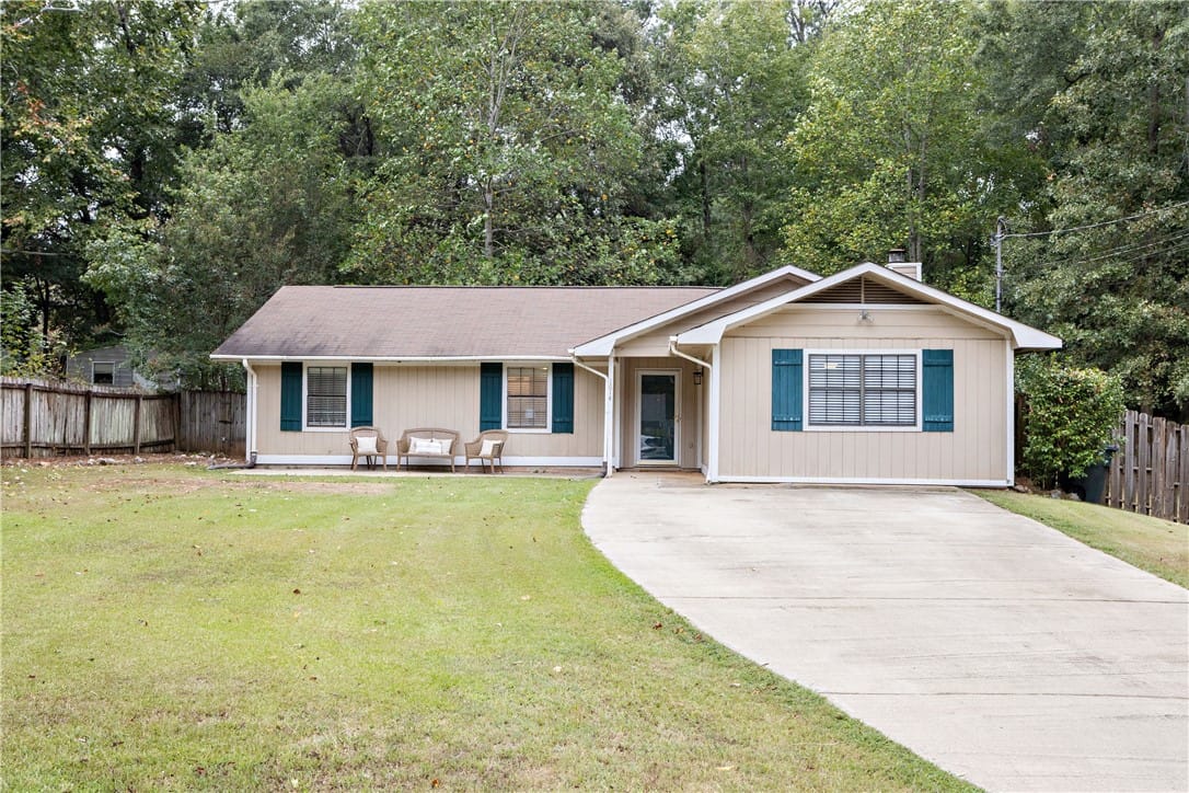 1614 MERLE, Opelika, AL, 36801