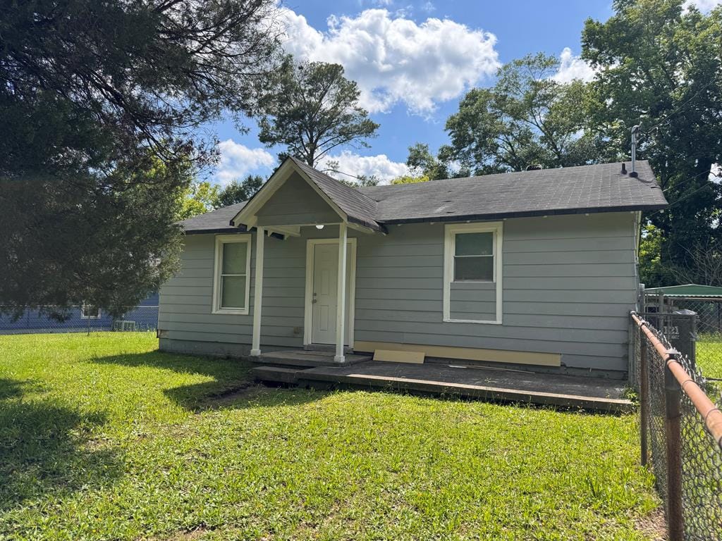 424 15th Ave S, Phenix City, AL 36869