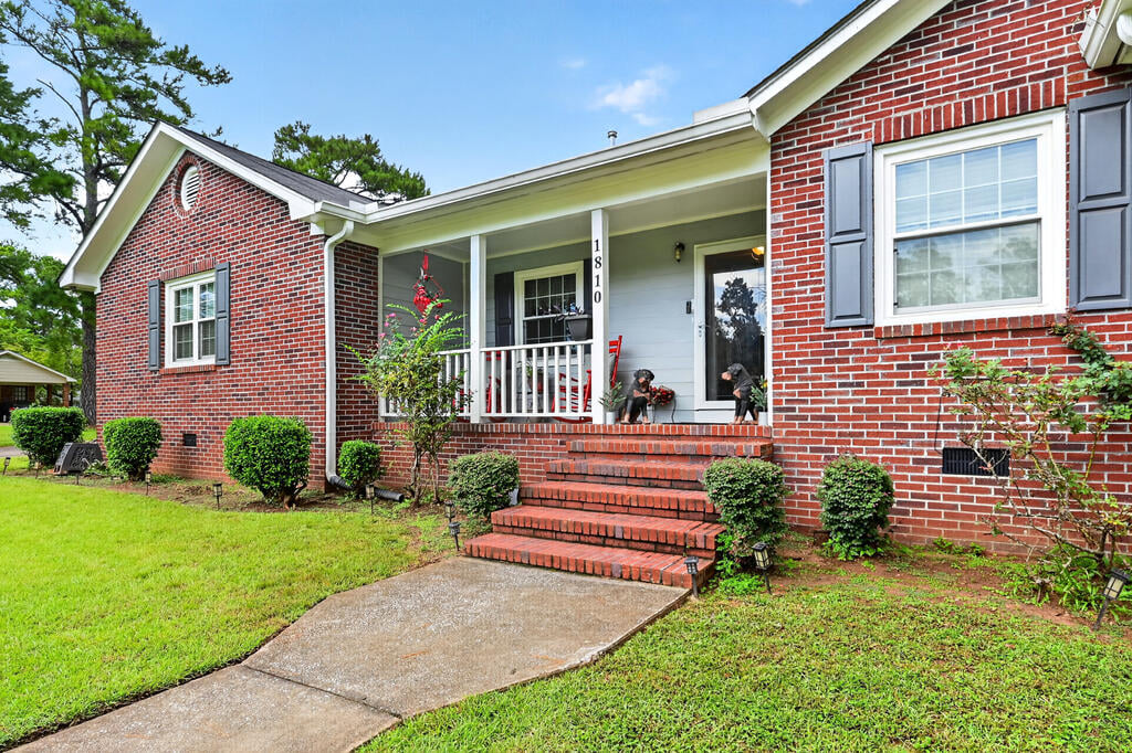1810 Dorchester Dr, Albany, GA 31721