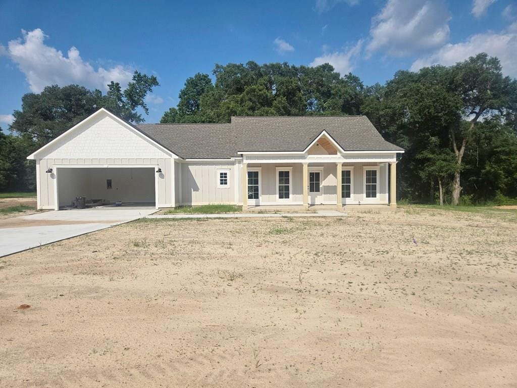 109 Fawn Ct, Leesburg, GA 31763