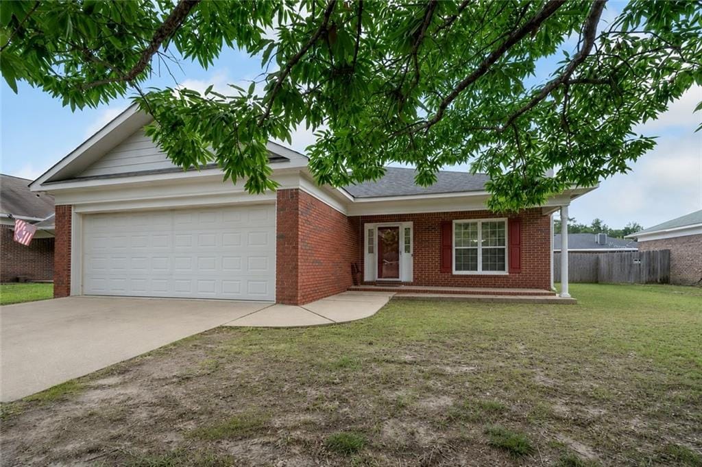 61 Lincolnshire Lane, Phenix City, AL, 36870