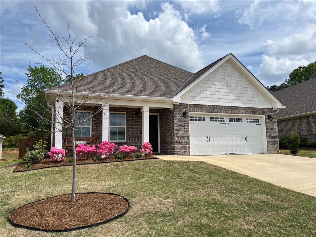 1835 Hidden Lakes Drive, Opelika, AL, 36801 — Photo 1