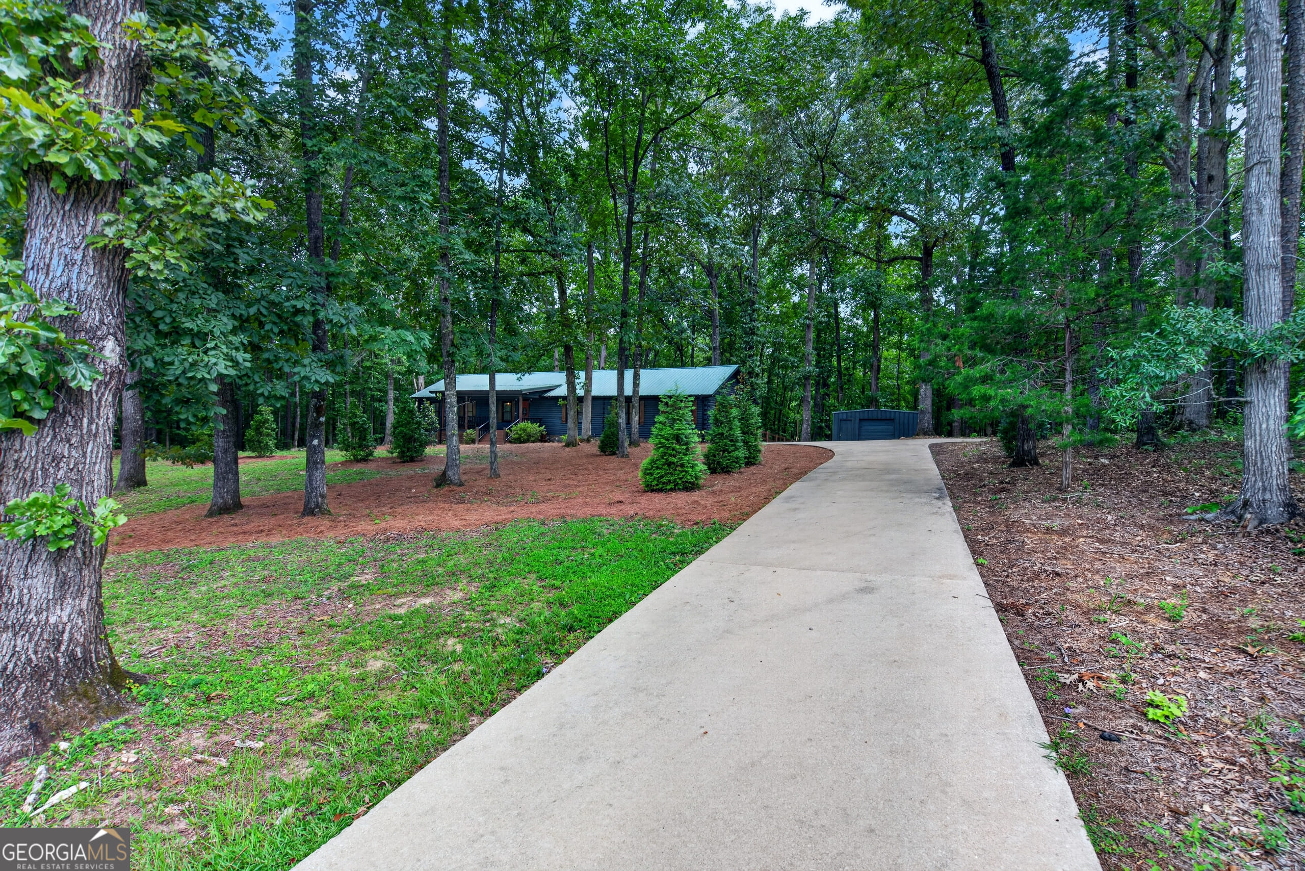 250 Holliday Rd, LaGrange, GA 30240