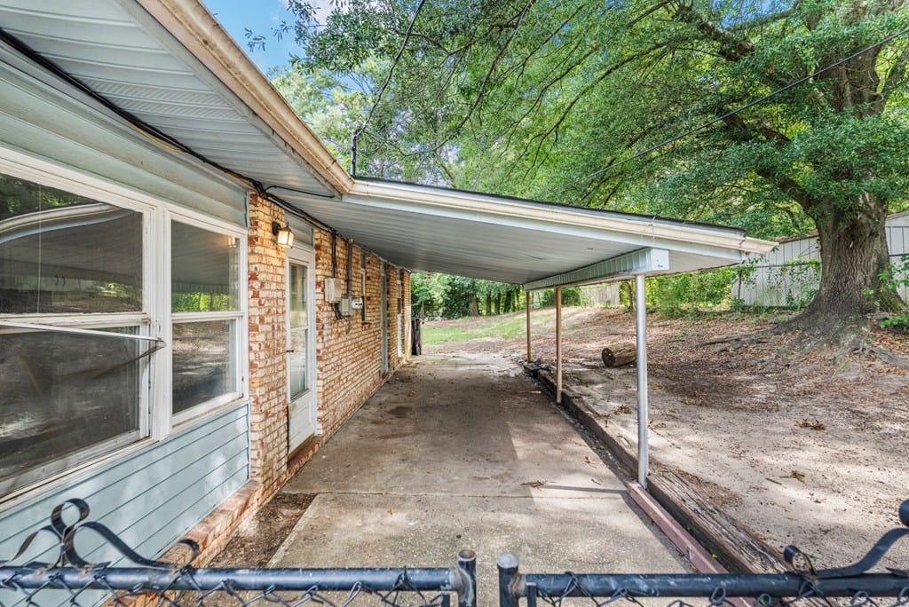 4909 Delray Dr, Columbus, GA 31907