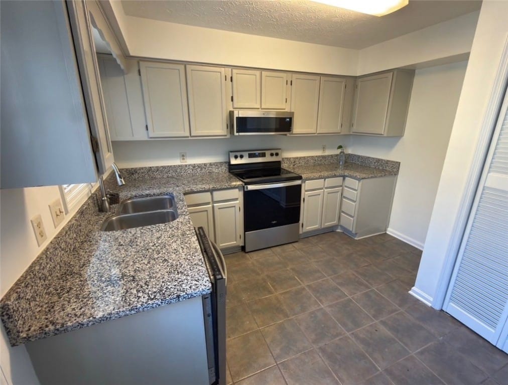 815 Chickasaw Avenue, Auburn, AL, 36830 — Photo 3