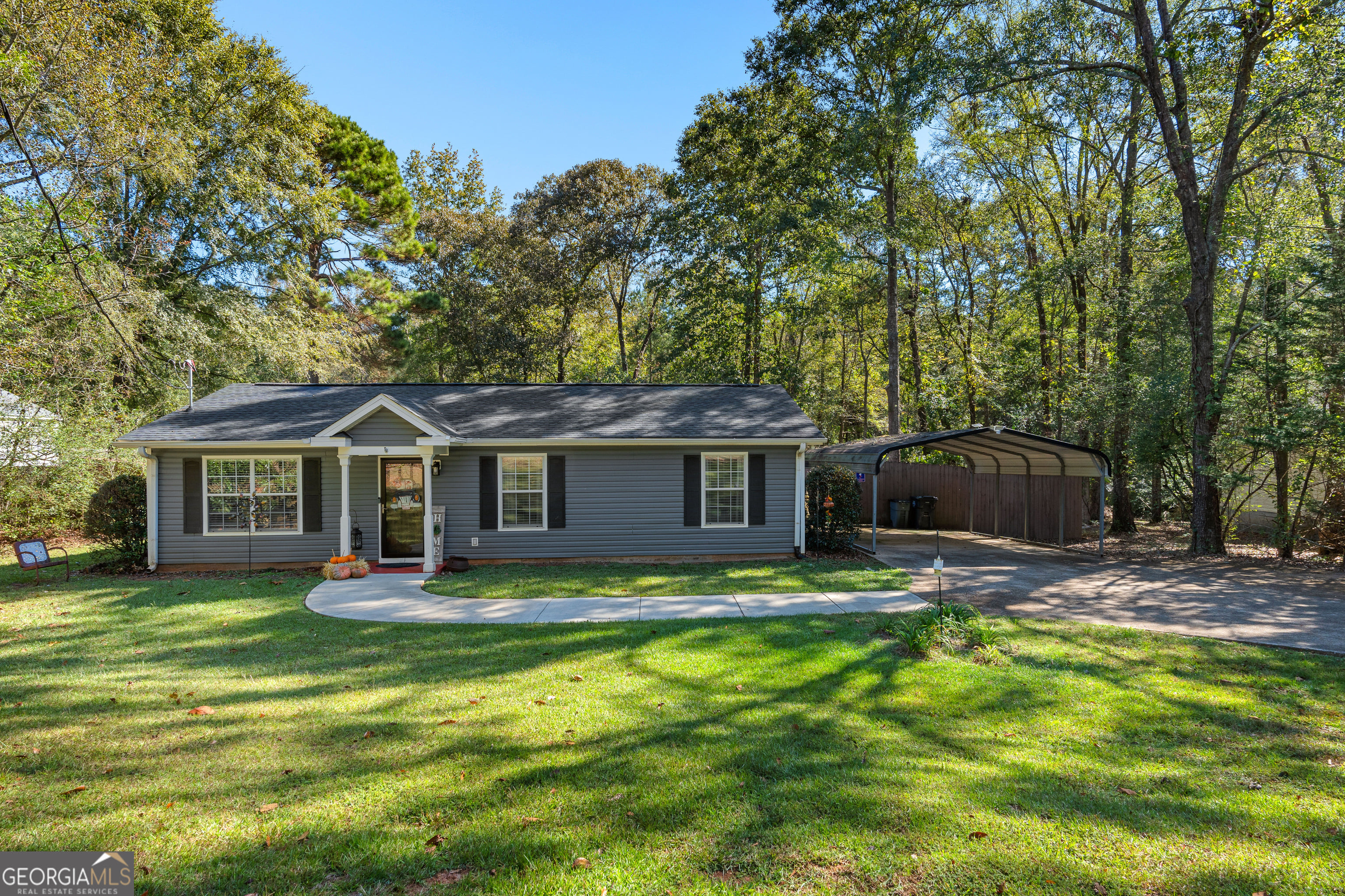 249 Reed Rd, West Point, GA 31833